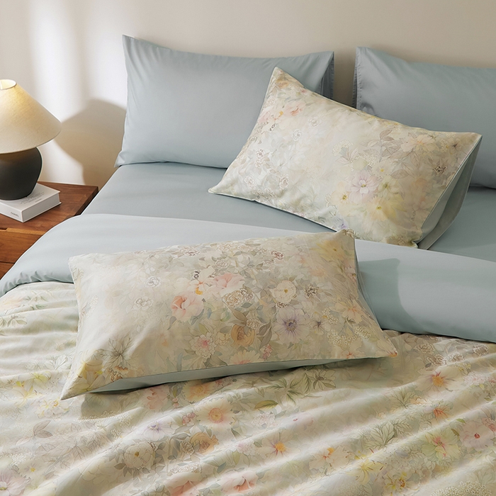 91家纺网 家纺一手货源 找家纺 欣宜家纺 2025新款60支长绒棉数码印花系列四件套 仟云灰