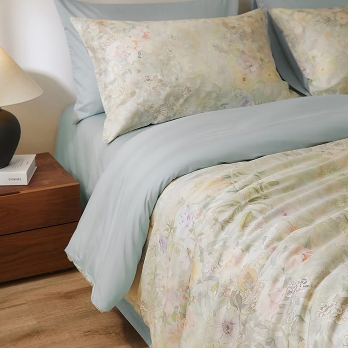 91家纺网 家纺一手货源 找家纺 欣宜家纺 2025新款60支长绒棉数码印花系列四件套 仟云灰