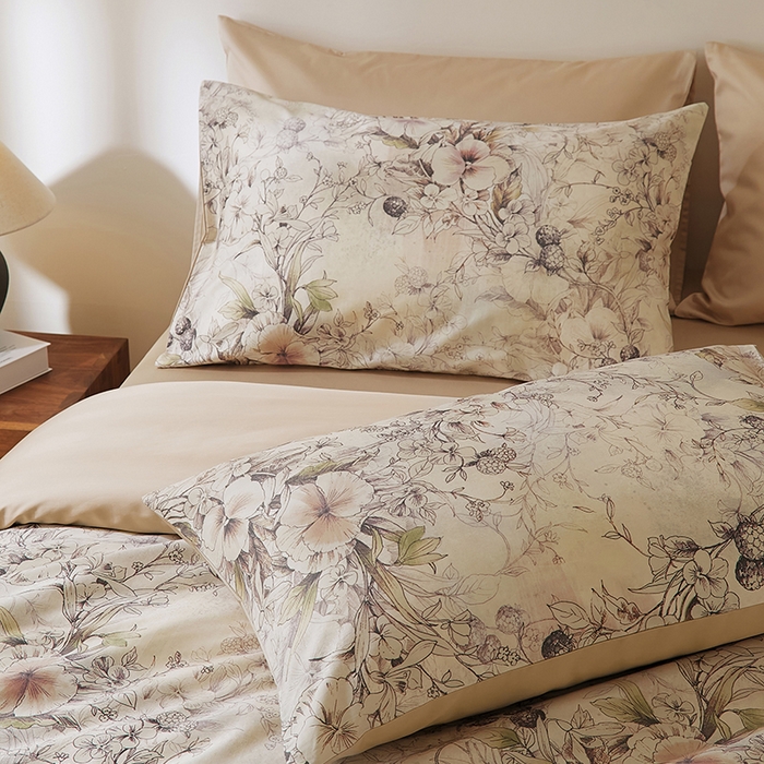 91家纺网 家纺一手货源 找家纺 欣宜家纺 2025新款60支长绒棉数码印花系列四件套 月半湾