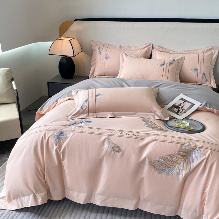 91家纺网 家纺一手货源 找家纺 欣宜家纺 2025新款纯棉全棉长绒棉磨毛不掉毛高端四件套羽翼系列带礼盒 豆沙粉