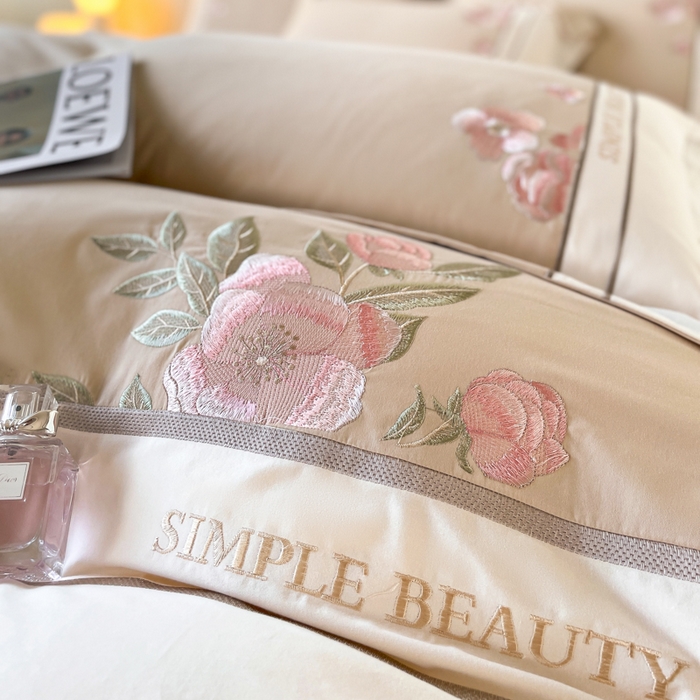 91家纺网 家纺一手货源 找家纺 欣宜家纺 2025新款纯棉全棉长绒棉磨毛不掉毛四件套高端礼盒-半亩花田系列 香槟