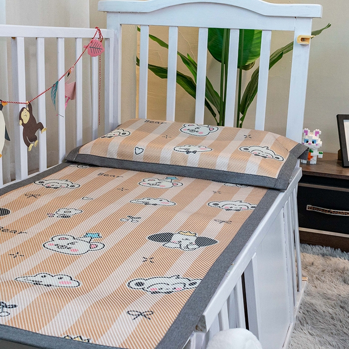 91家纺网 家纺一手货源 找家纺 欣宜家纺 2025新款儿童冰藤席幼儿园午睡席子凉席枕套可定制任意尺寸 动物乐园