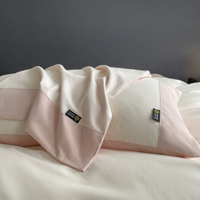 91家纺网 家纺一手货源 找家纺 欣宜家纺 2025新款纯棉全棉长绒棉磨毛刺绣绣花四件套 莫兰迪-白粉