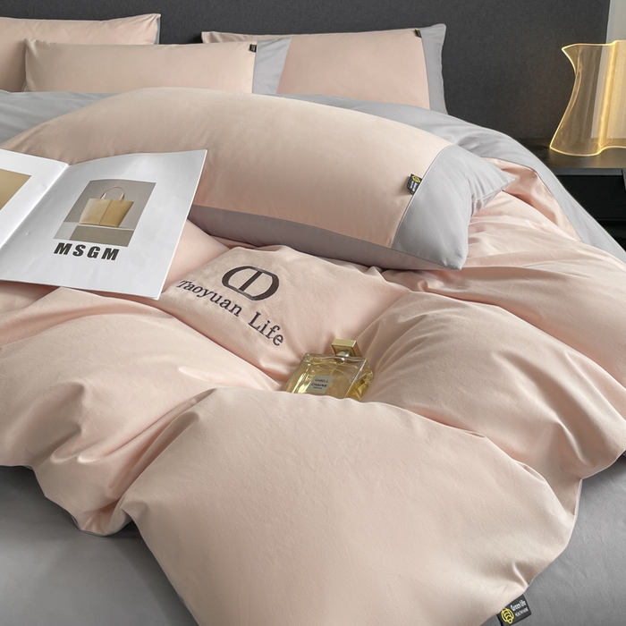 91家纺网 家纺一手货源 找家纺 欣宜家纺 2025新款纯棉全棉长绒棉磨毛刺绣绣花四件套 莫兰迪-少女粉