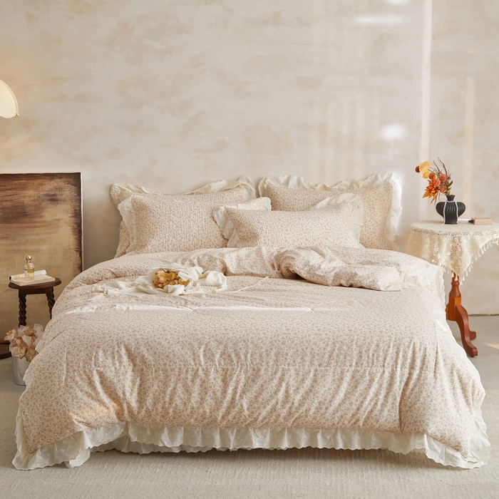 91家纺网 家纺一手货源 找家纺 源舜家纺 2026新款全棉镂空花边天丝棉麻床盖款四件套 繁华时光