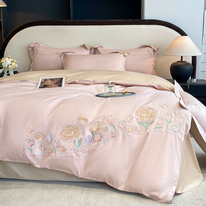 91家纺网 家纺一手货源 找家纺 欣宜家纺 2025新款纯棉全棉长绒棉刺绣绣花高端礼盒初暖系列四件套 轻奢粉