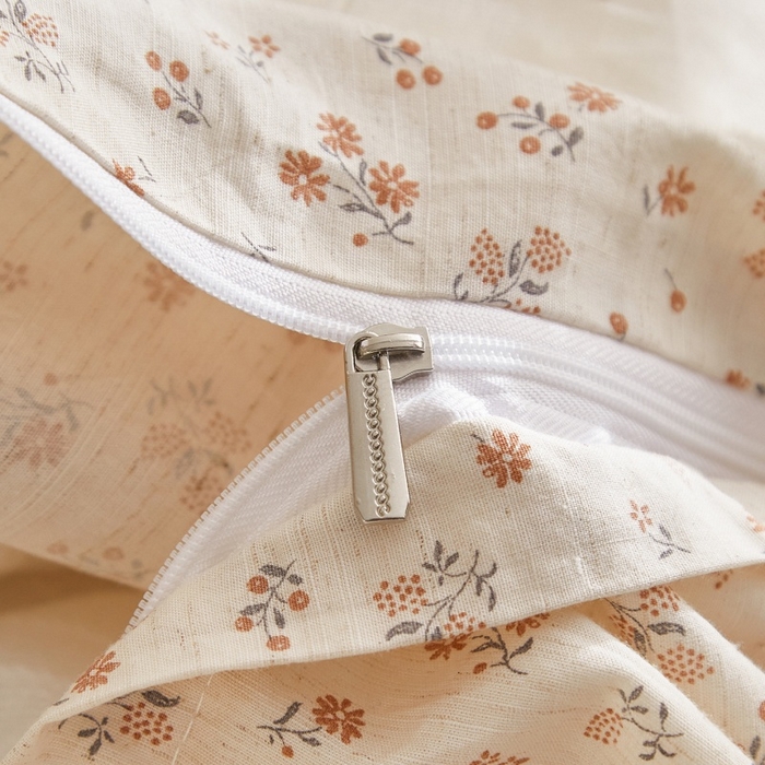 91家纺网 家纺一手货源 找家纺 源舜家纺 2026新款全棉镂空花边天丝棉麻床盖款四件套 花田半亩