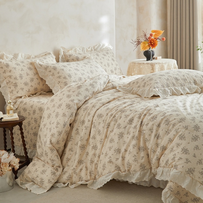 91家纺网 家纺一手货源 找家纺 源舜家纺 2026新款全棉镂空花边天丝棉麻床盖款四件套 空山雨后