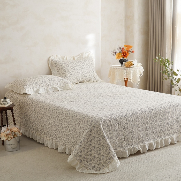 91家纺网 家纺一手货源 找家纺 源舜家纺 2026新款全棉镂空花边天丝棉麻床盖款四件套 闲庭赋-灰