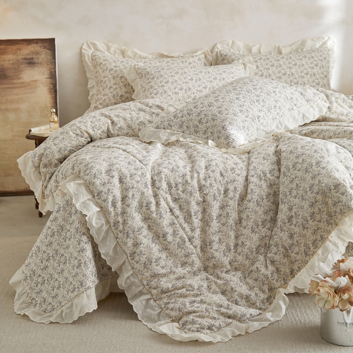 91家纺网 家纺一手货源 找家纺 源舜家纺 2026新款全棉镂空花边天丝棉麻床盖款四件套 闲庭赋-灰