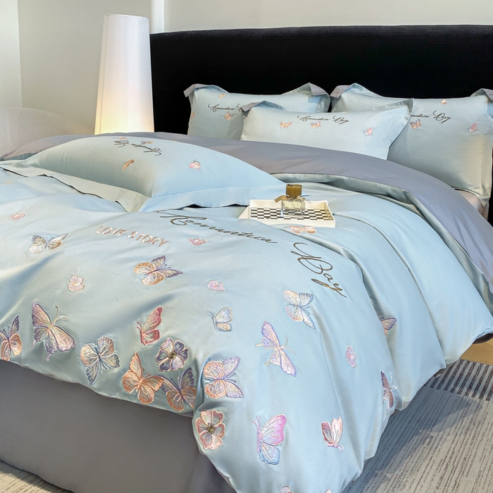 91家纺网 家纺一手货源 找家纺 欣宜家纺 2025新款纯棉全棉长绒棉刺绣绣花高端礼盒蝶梦园系列四件套 飘蓝