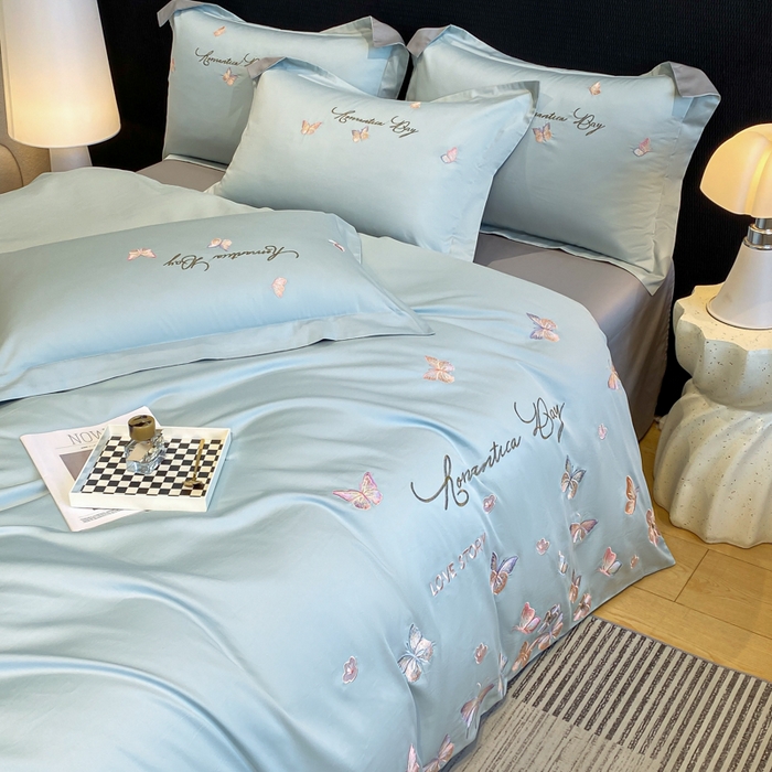 91家纺网 家纺一手货源 找家纺 欣宜家纺 2025新款纯棉全棉长绒棉刺绣绣花高端礼盒蝶梦园系列四件套 飘蓝