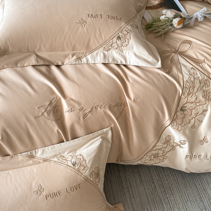 91家纺网 家纺一手货源 找家纺 欣宜家纺 2025新款纯棉全棉长绒棉磨毛不掉毛四件套高端礼盒-罗德岛系列 香槟