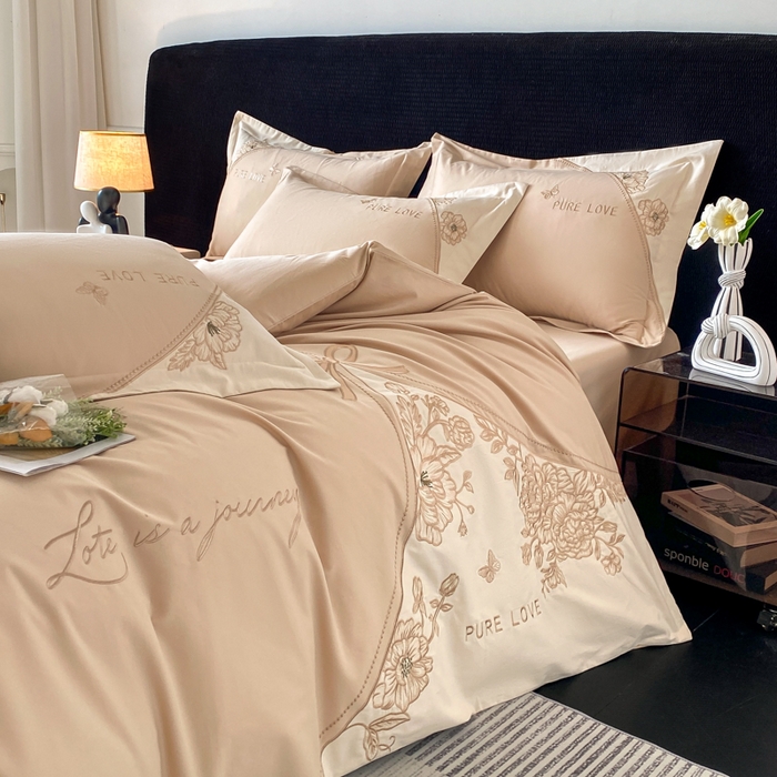 91家纺网 家纺一手货源 找家纺 欣宜家纺 2025新款纯棉全棉长绒棉磨毛不掉毛四件套高端礼盒-罗德岛系列 香槟