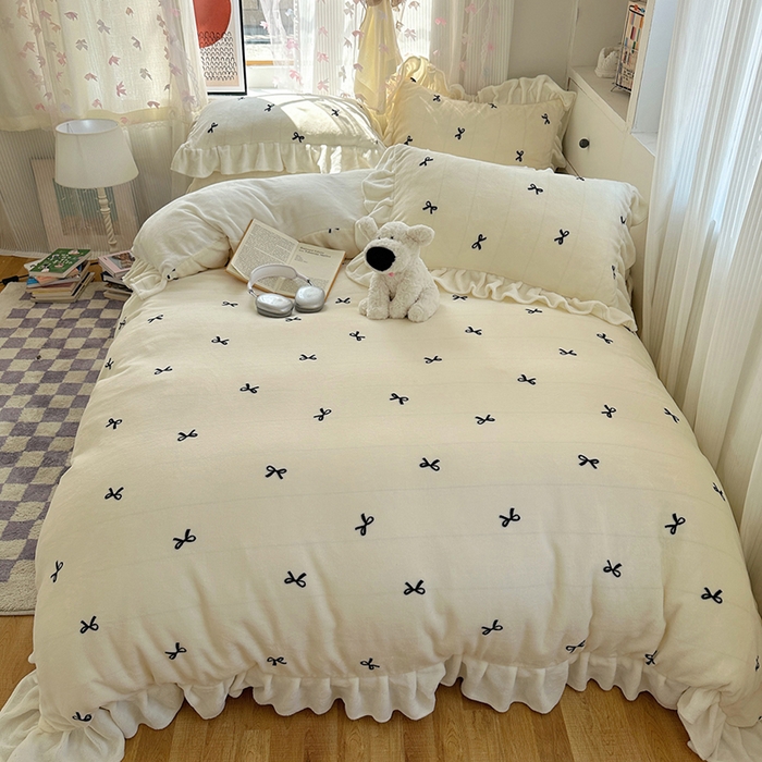 91家纺网 家纺一手货源 找家纺 （总）欣宜家纺 2025新款韩版蝴蝶结花边款牛奶绒四件套