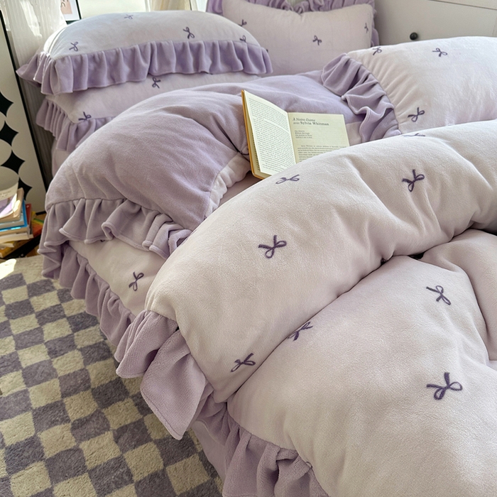 91家纺网 家纺一手货源 找家纺 （总）欣宜家纺 2025新款韩版蝴蝶结花边款牛奶绒四件套