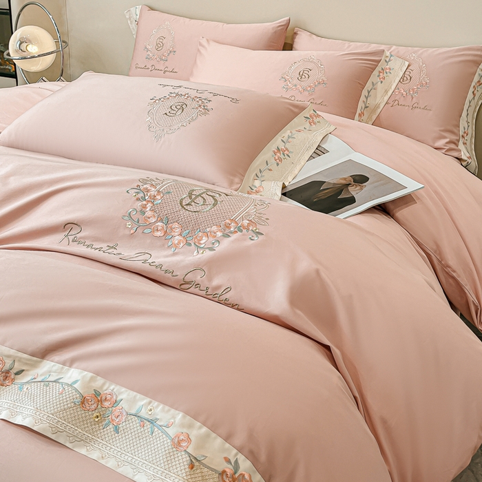 91家纺网 家纺一手货源 找家纺 欣宜家纺 2025新款纯棉全棉长绒棉刺绣绣花四件套轻奢床上用品套件-叶语系列 轻奢粉