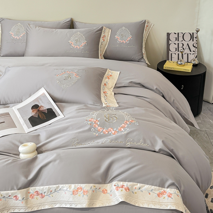 91家纺网 家纺一手货源 找家纺 欣宜家纺 2025新款纯棉全棉长绒棉刺绣绣花四件套轻奢床上用品套件-叶语系列 绅士灰