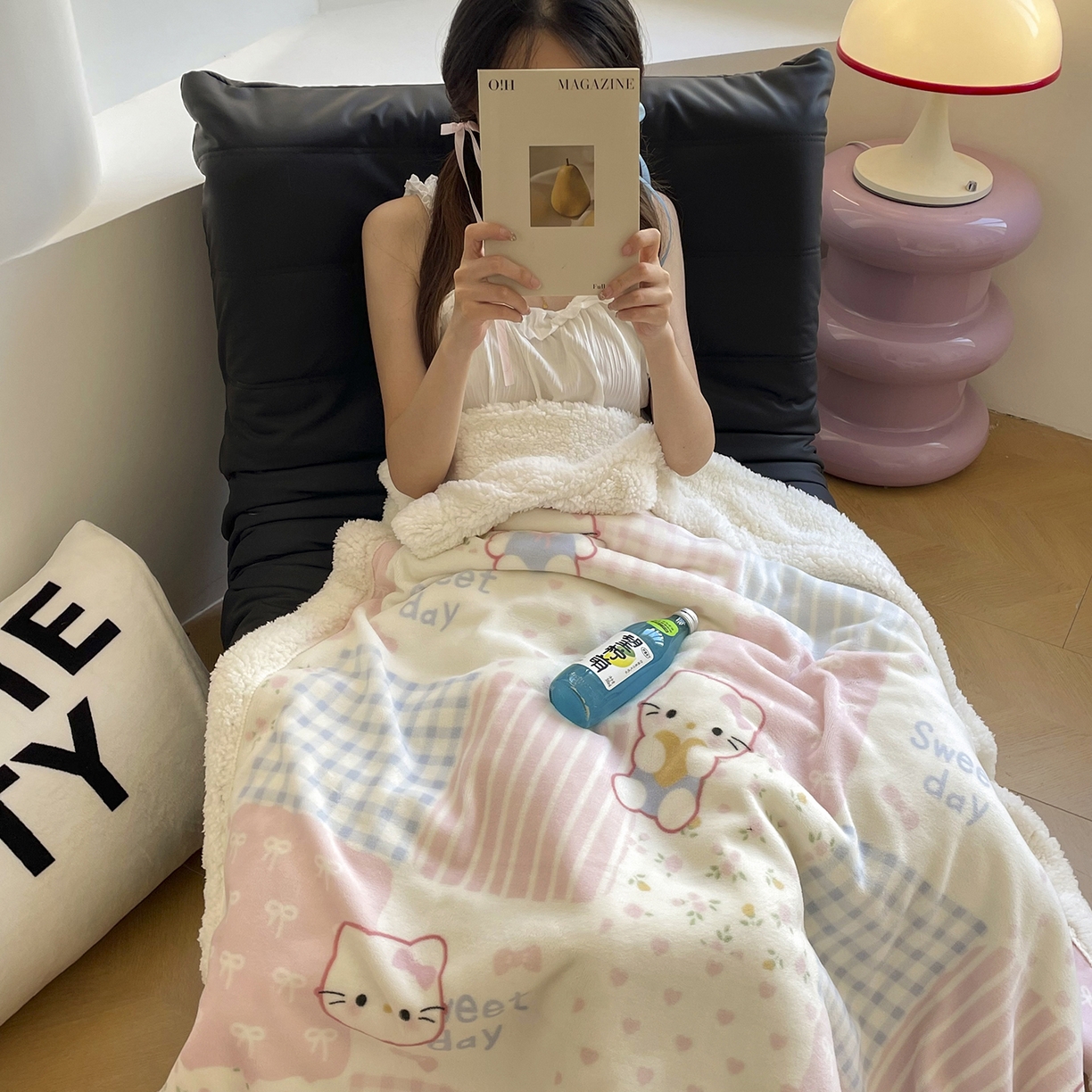 91家纺网 家纺一手货源 找家纺 欣宜家纺 2025新款印花牛奶绒羊羔绒盖毯毛毯午休毯卡通多功能沙发毯 布丁猫