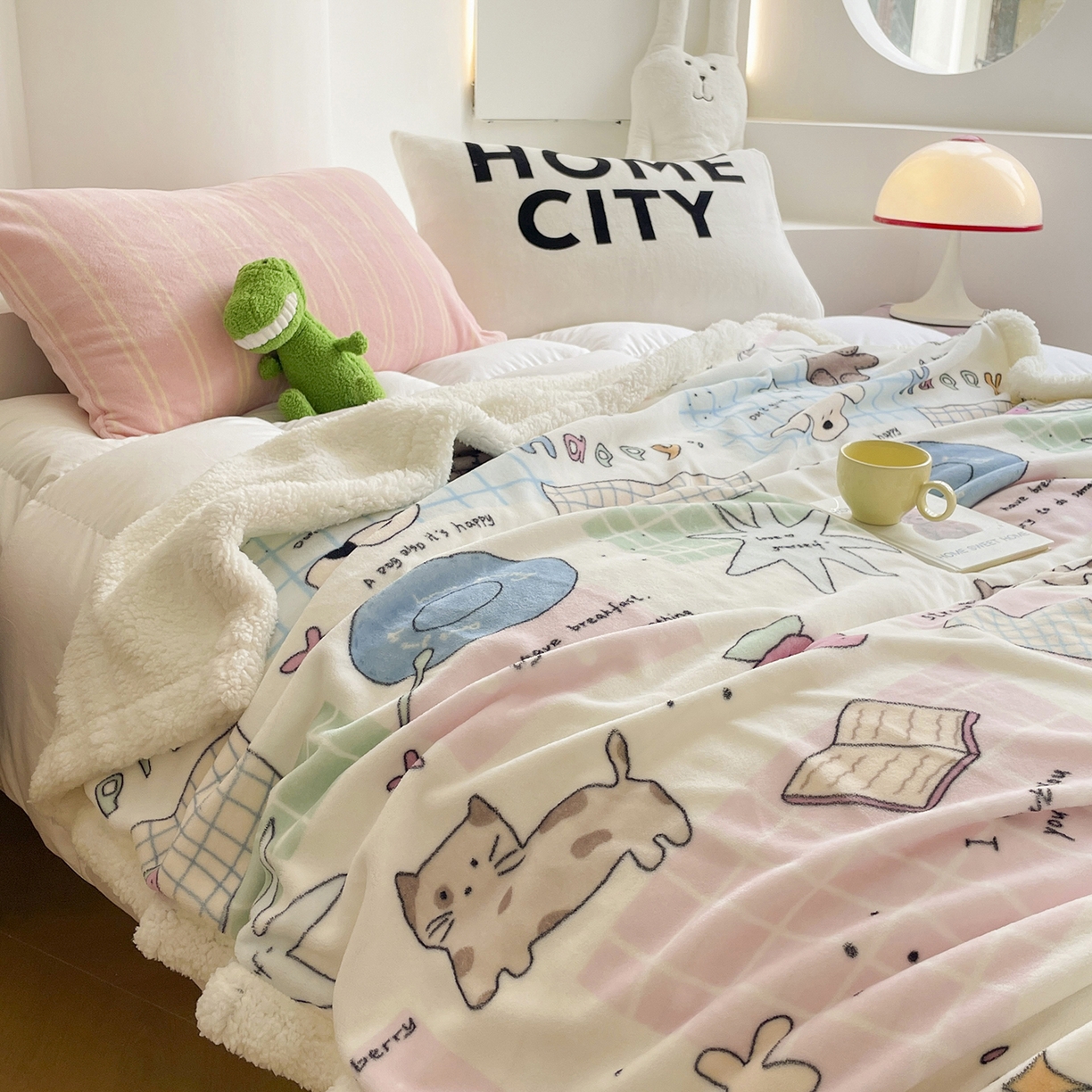 91家纺网 家纺一手货源 找家纺 欣宜家纺 2025新款印花牛奶绒羊羔绒盖毯毛毯午休毯卡通多功能沙发毯 卡哇伊