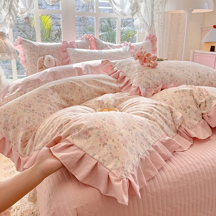 91家纺网 家纺一手货源 找家纺 韩约家纺 2026新款韩式花边古法棉感床盖四件套 花影