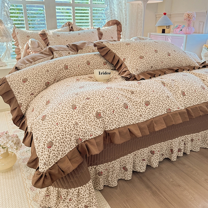 91家纺网 家纺一手货源 找家纺 韩约家纺 2026新款韩式花边古法棉感床盖四件套 萝莉