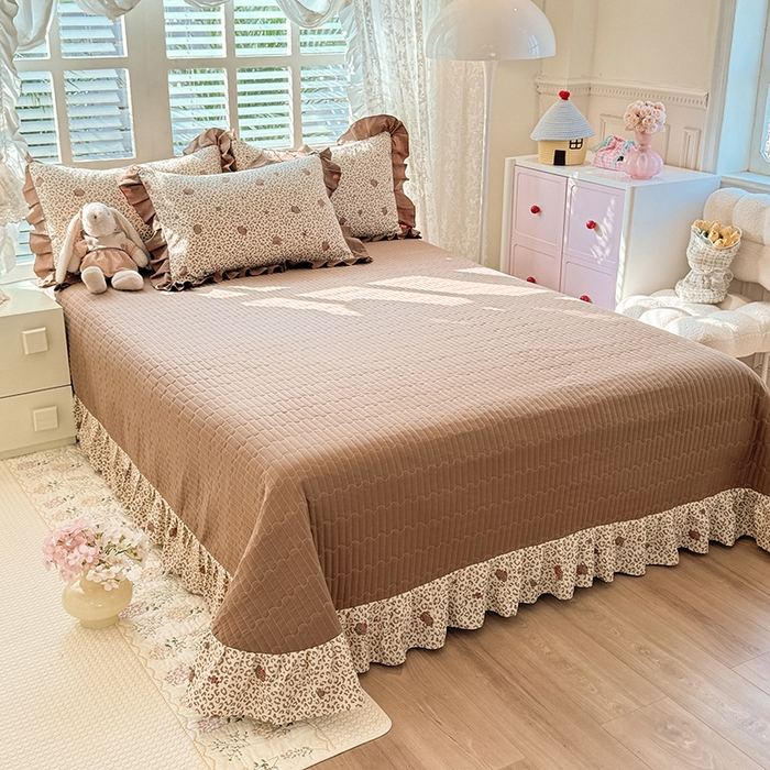 91家纺网 家纺一手货源 找家纺 韩约家纺 2026新款韩式花边古法棉感床盖四件套 萝莉