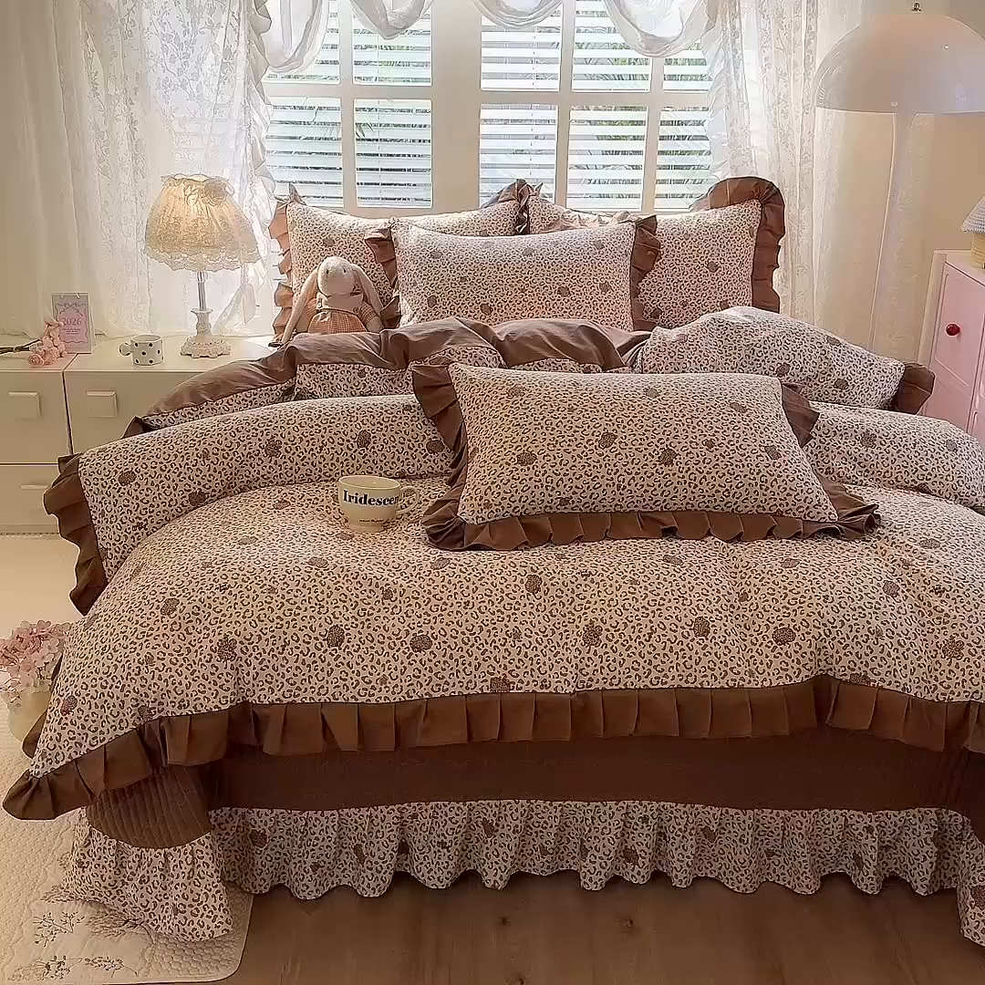 91家纺网 家纺一手货源 找家纺 韩约家纺 2026新款韩式花边古法棉感床盖四件套 萝莉