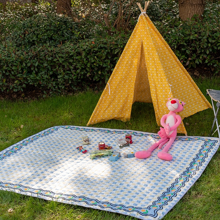 91家纺网 家纺一手货源 找家纺 欣宜家纺 2025新款INS风绗缝加厚防水野餐草坪垫 黄蓝格