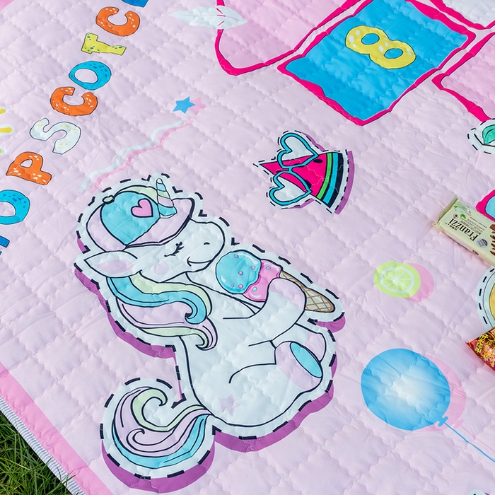 91家纺网 家纺一手货源 找家纺 欣宜家纺 2025新款INS风绗缝加厚防水野餐草坪垫 跳房子粉