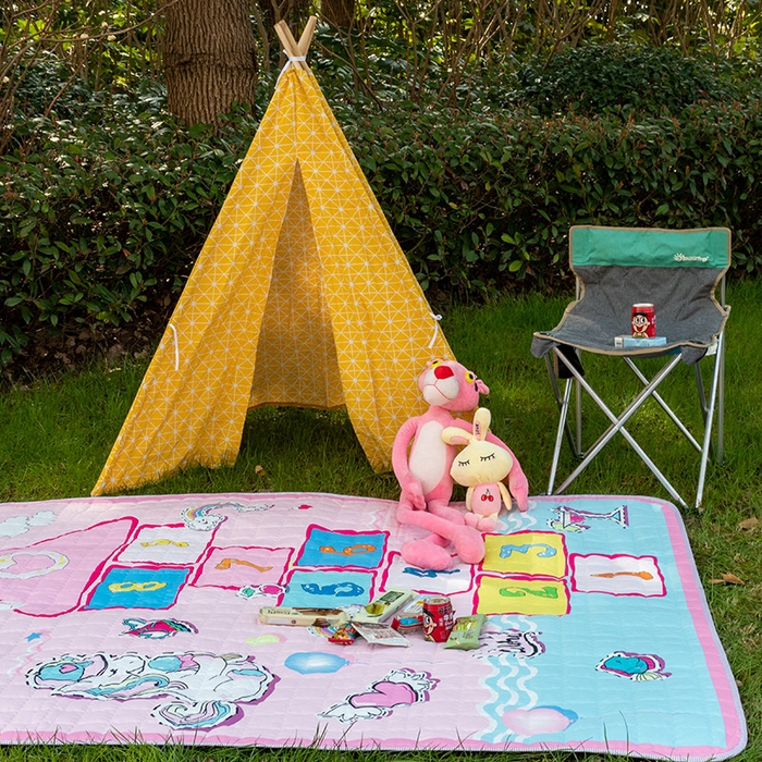 91家纺网 家纺一手货源 找家纺 欣宜家纺 2025新款INS风绗缝加厚防水野餐草坪垫 跳房子粉