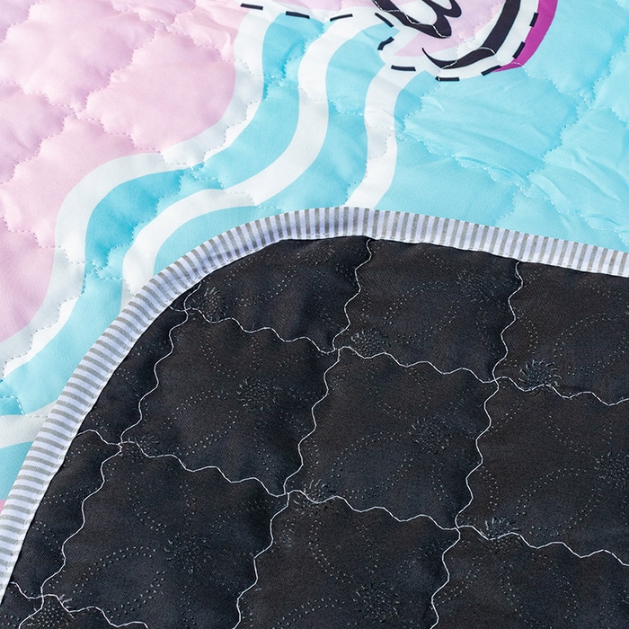 91家纺网 家纺一手货源 找家纺 欣宜家纺 2025新款INS风绗缝加厚防水野餐草坪垫 跳房子粉