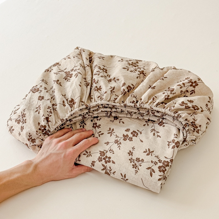 91家纺网 家纺一手货源 找家纺 欣宜家纺 2025新款高克重双层纱仿麻皱皱纱原麻床笠 秋序