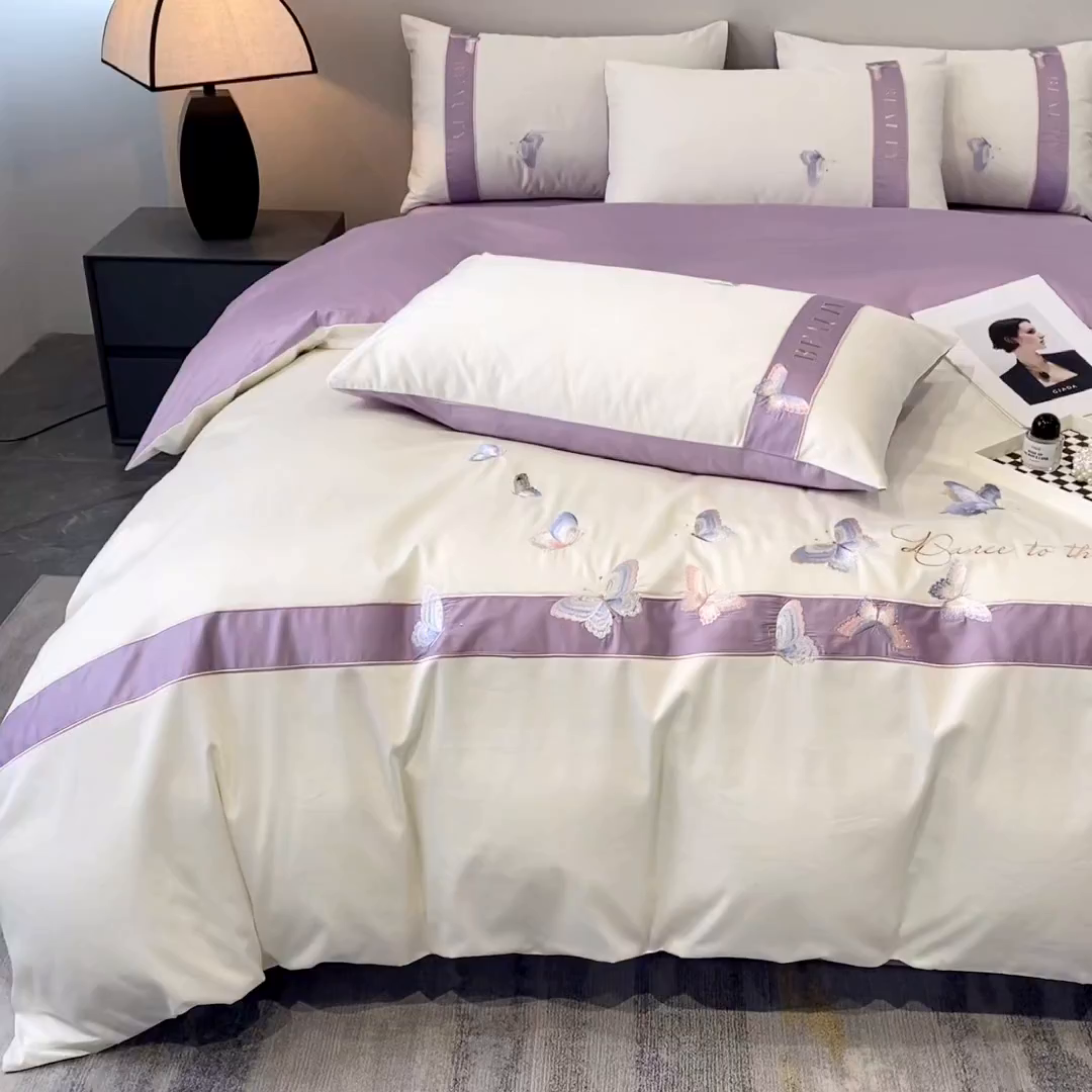 91家纺网 家纺一手货源 找家纺 欣宜家纺 2025年新款全棉长绒棉绣花四件套刺绣轻奢床上用品-送高档礼盒 蝶恋-紫色