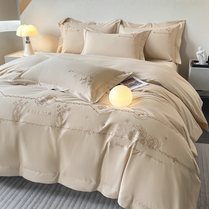 91家纺网 家纺一手货源 找家纺 欣宜家纺 2025新款秋冬纯棉全棉长绒棉刺绣磨毛高端礼盒床品四件套-马赛系列（包含买家秀） 马赛-香槟