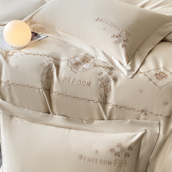 91家纺网 家纺一手货源 找家纺 欣宜家纺 2025新款秋冬纯棉全棉长绒棉刺绣磨毛高端礼盒床品四件套-马赛系列（包含买家秀） 马赛-香槟