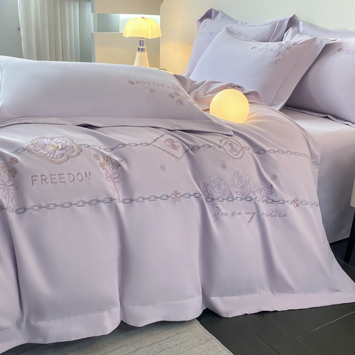 91家纺网 家纺一手货源 找家纺 欣宜家纺 2025新款秋冬纯棉全棉长绒棉刺绣磨毛高端礼盒床品四件套-马赛系列（包含买家秀） 马赛-香芋紫