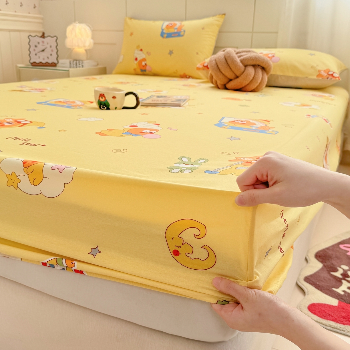 91家纺网 家纺一手货源 找家纺 博雅 2025新款全棉床笠小卡通印花床笠 可爱星星人