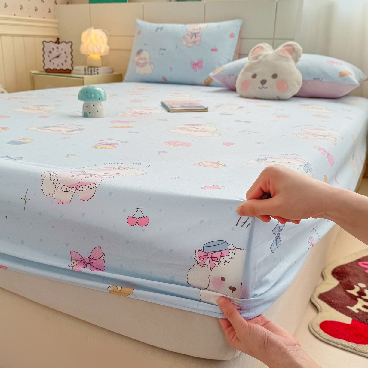 91家纺网 家纺一手货源 找家纺 博雅 2025新款全棉床笠小卡通印花床笠 帽子甜心狗