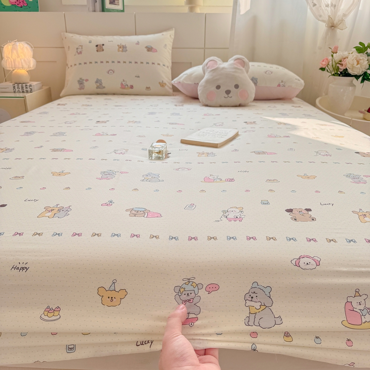 91家纺网 家纺一手货源 找家纺 博雅 2025新款全棉床笠小卡通印花床笠 萌宠日记