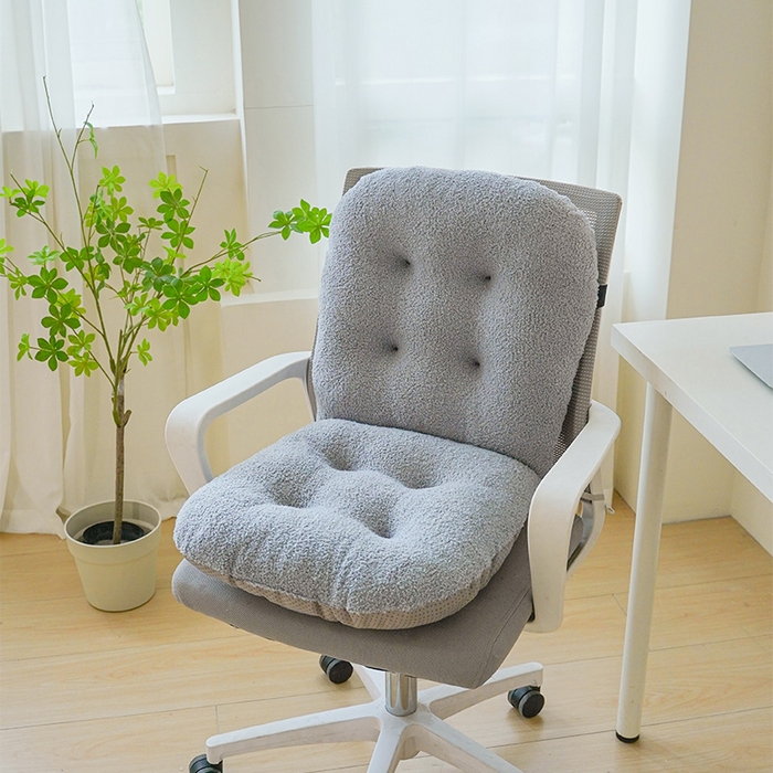 91家纺网 家纺一手货源 找家纺 囍莱家纺 2026新款泰迪绒连体坐垫 蓝灰色