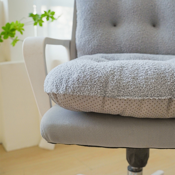 91家纺网 家纺一手货源 找家纺 囍莱家纺 2026新款泰迪绒连体坐垫 蓝灰色