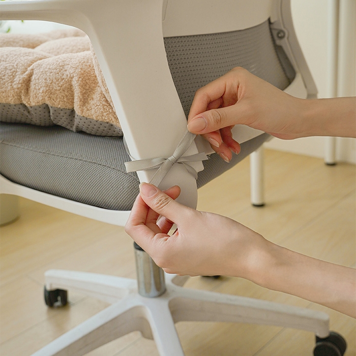 91家纺网 家纺一手货源 找家纺 囍莱家纺 2026新款泰迪绒连体坐垫 米黄色