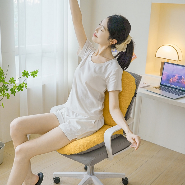 91家纺网 家纺一手货源 找家纺 囍莱家纺 2026新款泰迪绒连体坐垫 明黄色