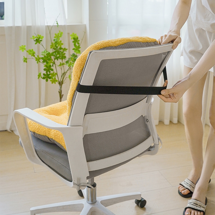 91家纺网 家纺一手货源 找家纺 囍莱家纺 2026新款泰迪绒连体坐垫 明黄色