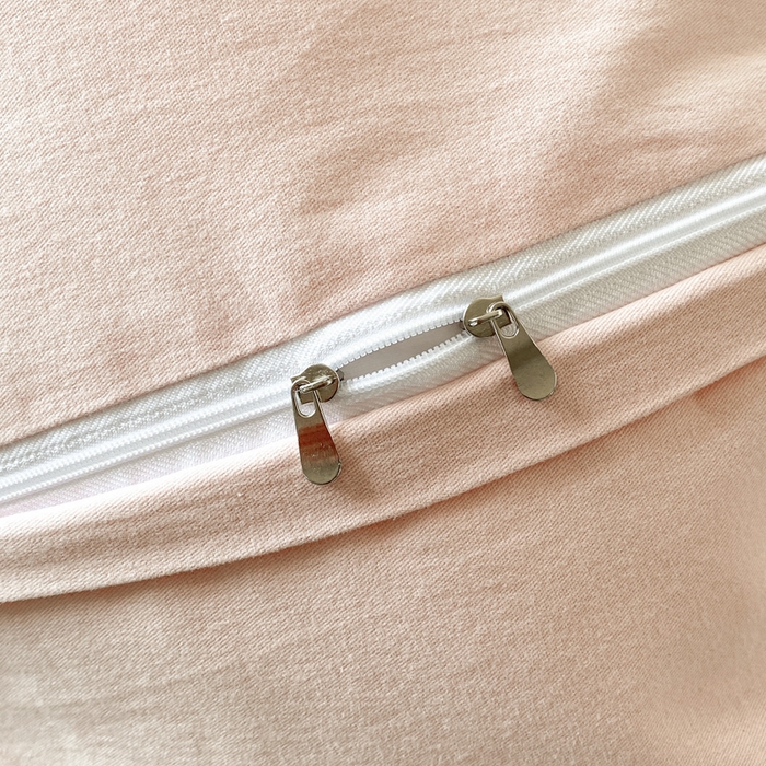 91家纺网 家纺一手货源 找家纺 欣宜家纺 2025新款秋冬纯棉全棉长绒棉磨毛刺绣床上四件套高端礼盒-蝶町系列（含买家秀） 蝶町-轻奢粉