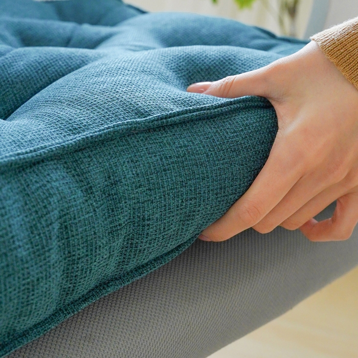 91家纺网 家纺一手货源 找家纺 囍莱家纺 2026新款柯布西耶方块坐垫 绿色