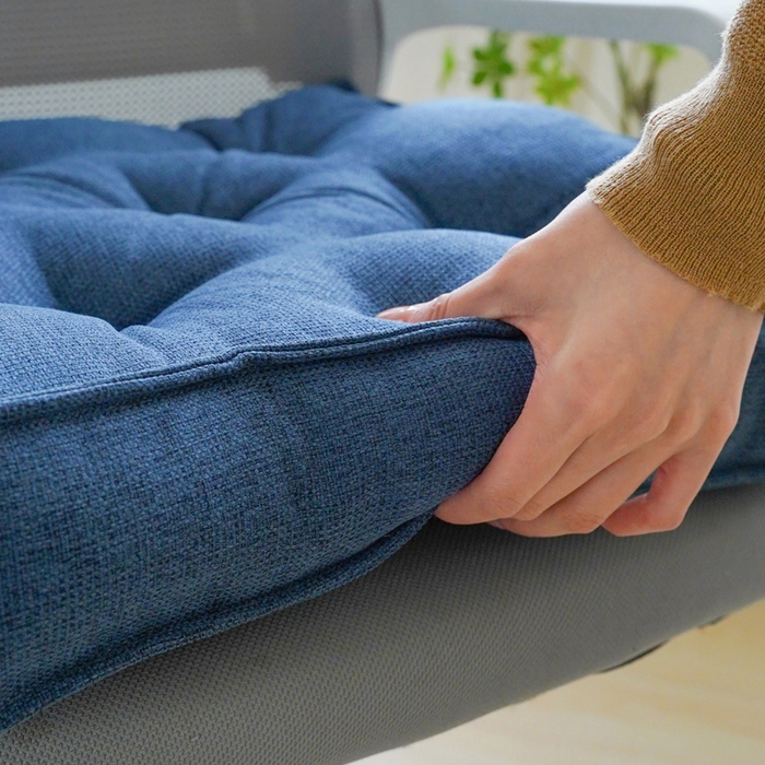 91家纺网 家纺一手货源 找家纺 囍莱家纺 2026新款柯布西耶方块坐垫 海军蓝