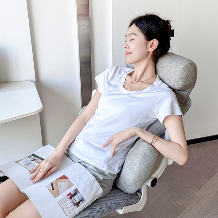 91家纺网 家纺一手货源 找家纺 囍莱家纺 2026新款一体式护腰颈腰靠 银灰色