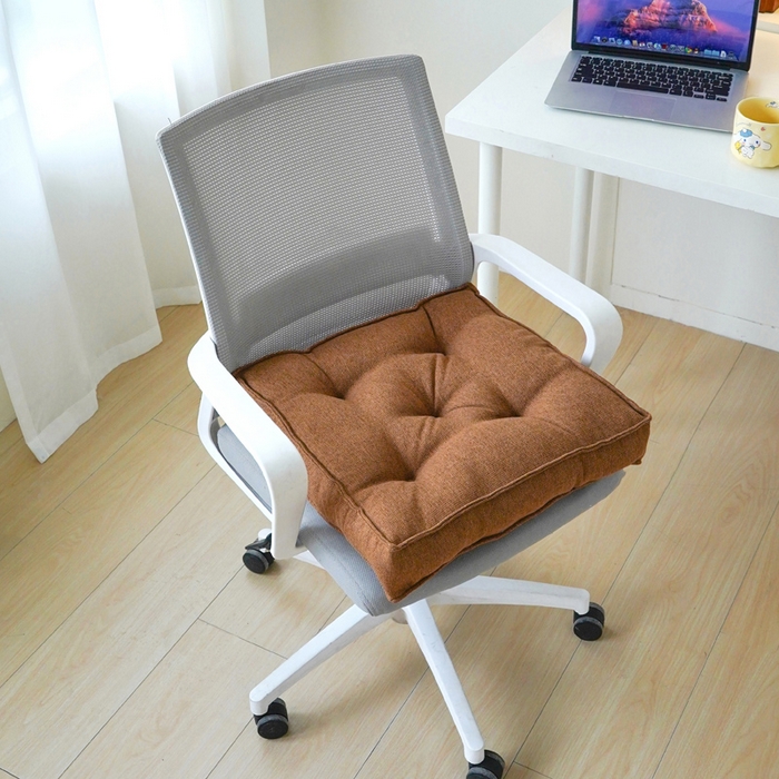 91家纺网 家纺一手货源 找家纺 囍莱家纺 2026新款柯布西耶方块坐垫 棕色